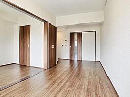 京王井の頭線 井の頭公園駅 徒歩7分の賃貸マンション 2階1LDKのリビング/ダイニング