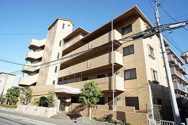 グランドゥール登戸 103 神奈川県川崎市多摩区登戸 賃貸マンション2ldk 1階 51 66 株式会社賃貸ステーション 向ヶ丘遊園店 の詳細情報 賃貸スタイル 物件id214029940774