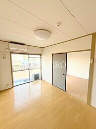 三松ハイム 5階2Kのリビング/ダイニング