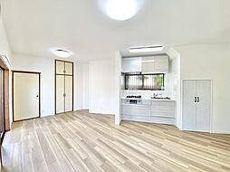 加茂貸家 1 1階2LDKのリビング/ダイニング