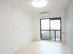 メゾン・ド・マニエール 3階ワンルームのリビング/ダイニング