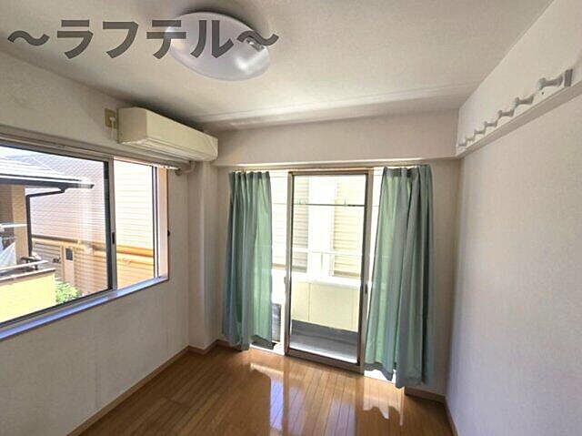 寝室