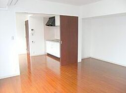 Court Oriel 5階1DKのリビング/ダイニング