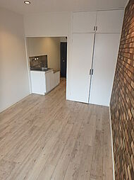 コンフォスタジオ永山 105 1階1Kのリビング/ダイニング