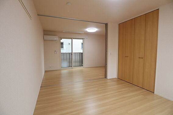 インペリアル_内装_4