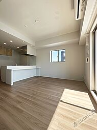 スプランディッド城東関目 8階2LDKのリビング/ダイニング