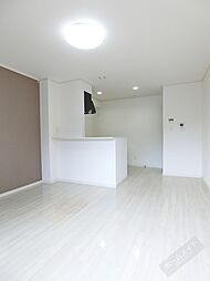 メゾン・クレール 1階1LDKのリビング/ダイニング