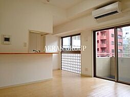 グランカーサ新宿御苑 14階ワンルームのリビング/ダイニング