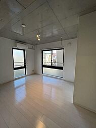 FRESCA 3階1Kのリビング/ダイニング