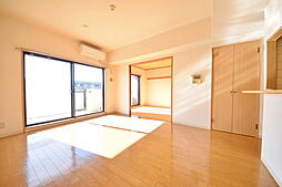 京王相模原線 若葉台駅 徒歩1分の賃貸マンション 7階2SLDKのリビング/ダイニング