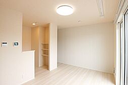 ロイヤルマイン 3階2LDKのリビング/ダイニング