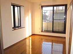 ステイン バァウ 3階2DKのリビング/ダイニング