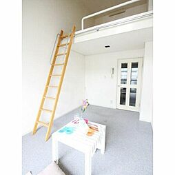 イーストウェル長津田 2階1Kのリビング/ダイニング