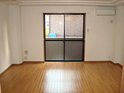 アランフェス 2階1Kのリビング/ダイニング