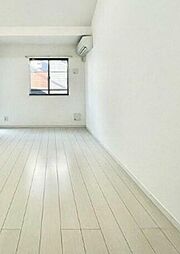 コスタ・コッレ桜木町 2階ワンルームのリビング/ダイニング