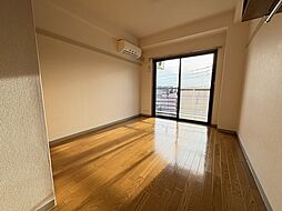 多摩都市モノレール 大塚・帝京大学駅 徒歩4分の賃貸マンション 3階1Kのリビング/ダイニング