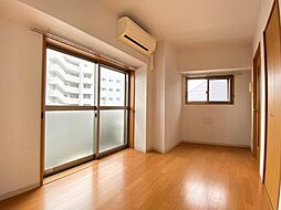 グランドソレーユ 8階1Kのリビング/ダイニング