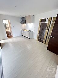 I maison Rhodon 3階2LDKのリビング/ダイニング