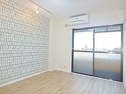 シルキー吉美B 103 1階1Kのリビング/ダイニング