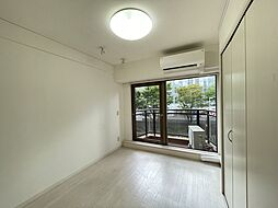 六本木シローマンション 309 3階ワンルームのリビング/ダイニング