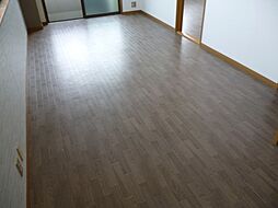 クロノス高尾South 2階2LDKのリビング/ダイニング