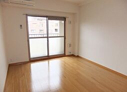 プレヴェン 3階1Kのリビング/ダイニング