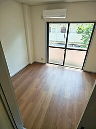 ハイツ・ロアール 3階1DKのリビング/ダイニング