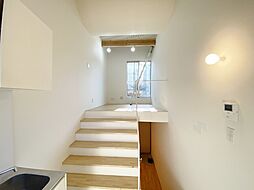 JR横浜線 町田駅 徒歩12分の賃貸テラスハウス 1SKのリビング/ダイニング