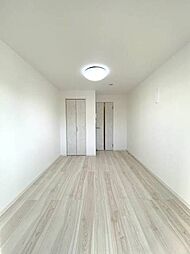 アザーレ・キュリオス柿生 1階1Kのリビング/ダイニング