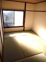 ガーデン関口 2階2DKのリビング/ダイニング