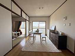 永山ハイツ 9F 9階3LDKのリビング/ダイニング