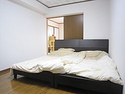 カーサ・デ・エクラン 305 3階3DKのリビング/ダイニング