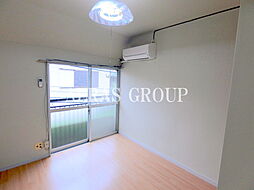 プラザNeat 2階1Kのリビング/ダイニング