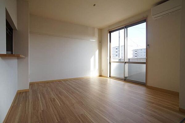 apartment 宮城県岩沼市桑原４丁目2-60
桑原の賃貸情報を見る
物件地図