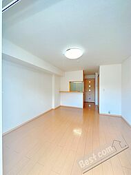 JR和歌山線 岩出駅 徒歩30分の賃貸アパート 1階ワンルームのリビング/ダイニング