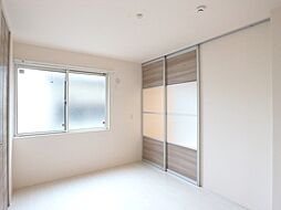 サイドガーデン南増尾 A棟 1階1LDKのリビング/ダイニング