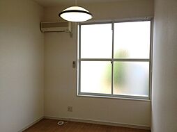 レオパレスメゾン・ド・カメリア 1階1Kのリビング/ダイニング