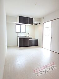 ブルーム北花田 105 1階3DKのリビング/ダイニング