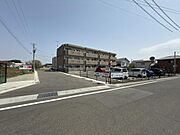 安達駅より徒歩8分 3階 築14年6ヶ月の賃貸物件