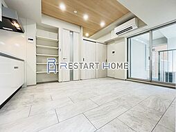 ネクストステージ神戸元町 8階1DKのリビング/ダイニング