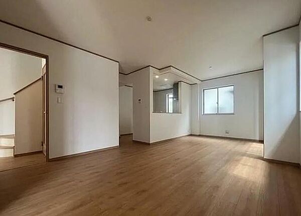 detached 東京都国立市谷保741-5

地図を見る