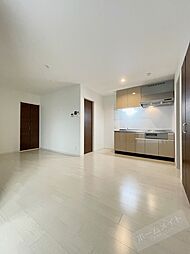 F asecia KENSHU 1階2LDKのリビング/ダイニング