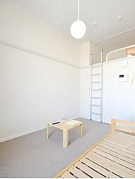 レオパレスルミエール 1階1Kのリビング/ダイニング