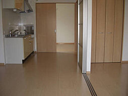 フローリッシュ新金岡 2階2DKのリビング/ダイニング