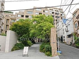 ミッドガーデン赤坂氷川