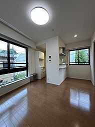 パークフロント小山台 3階1LDKのリビング/ダイニング