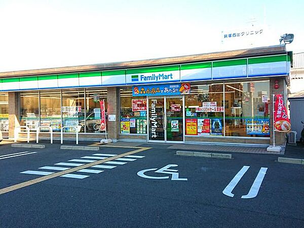 画像28:ファミリーマート貝塚警察署前店 774m