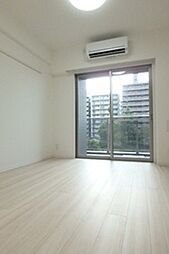 JR東海道本線 川崎駅 徒歩12分の賃貸マンション 13階1Kのリビング/ダイニング