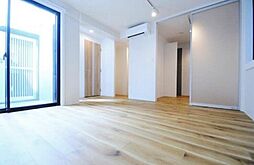 トライム早稲田鶴巻町 1階1LDKのリビング/ダイニング