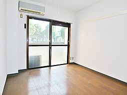 シャトル日新 405 4階1Kのリビング/ダイニング